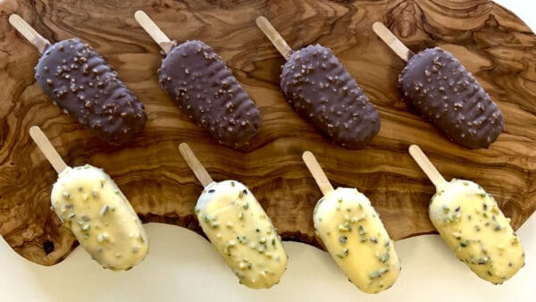 Varianti creative del gelato su stecco